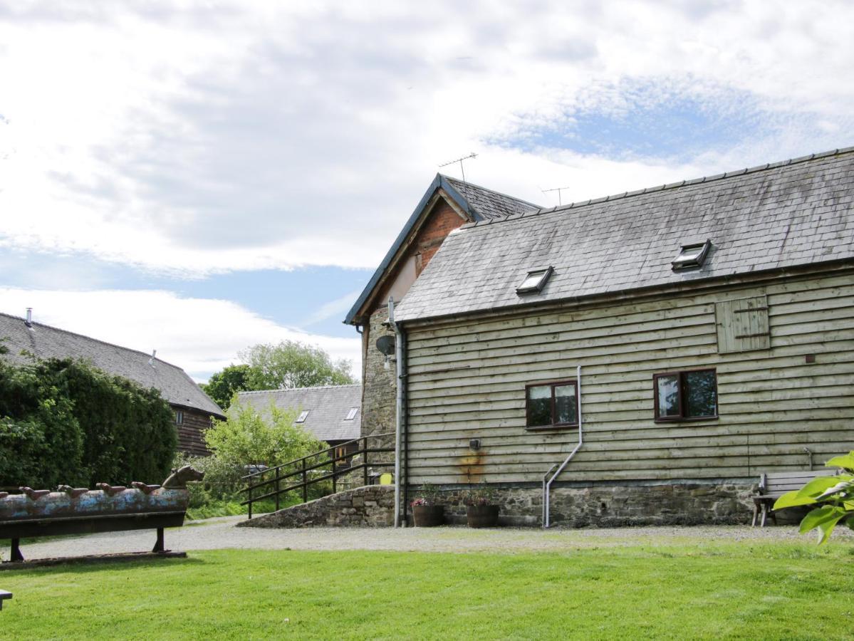 Broughton Stables Villa Montgomery Buitenkant foto